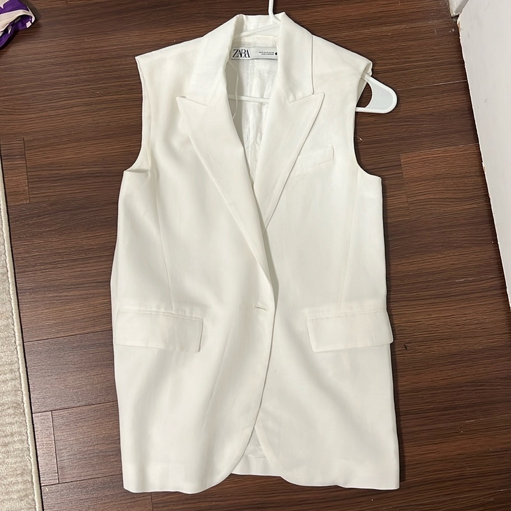 Zara white blazer